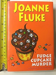 Fudge Cupcake Murder