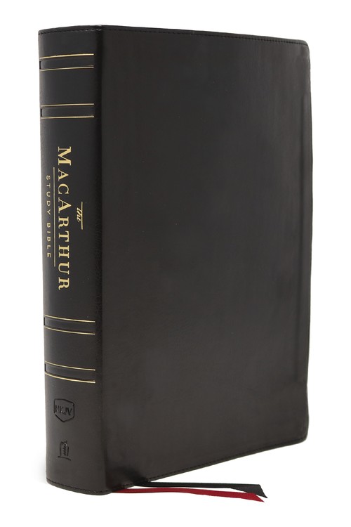 The NKJV, MacArthur Study Bible, Black Genuine Leather, Thumb-indexed, Comfort Print