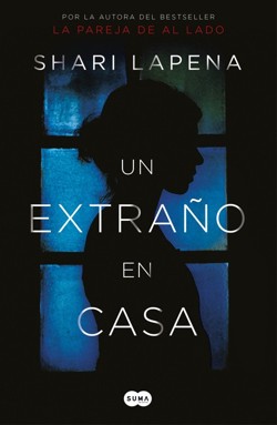 Un Un extraño en casa / A Stranger in the House