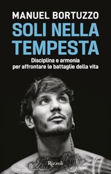SOLI NELLA TEMPESTA